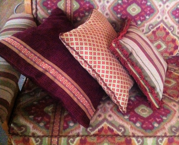 Комплект диванных подушек